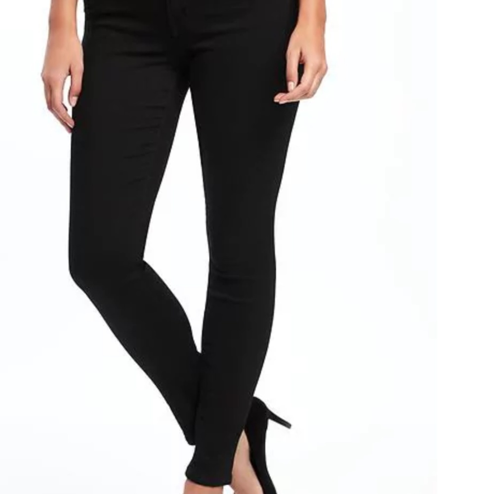 Old navy rockstar jeans